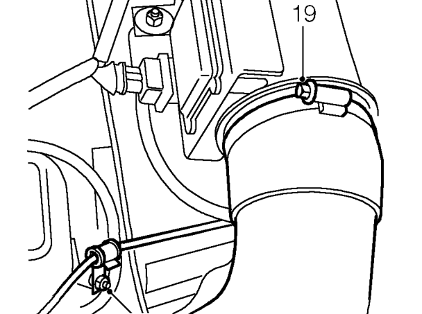 Caution: plug the connections. – Remove bolt securing 2 breather pipe ’P’ clip to rear of RH cylinder head.