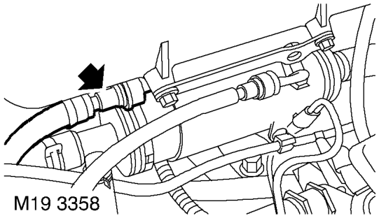 Regulator - fuel pressure – Position cloth to absorb fuel spillage.