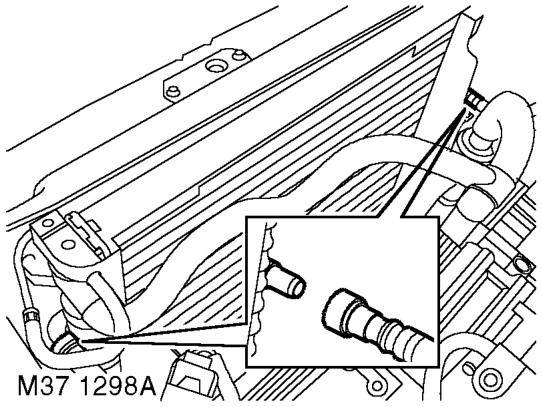 Cooler - oil - gearbox - v8 – Position absorbent cloth under each gearbox oil cooler hose connection to collect spillage