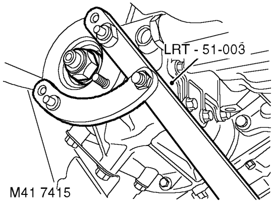 Seal - front output shaft – Fit new seal using tool LRT-41-012.