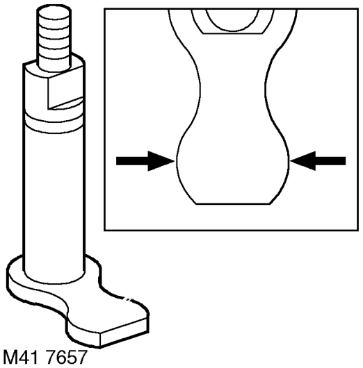 Check differential lock selector shaft and housing bore for wear.