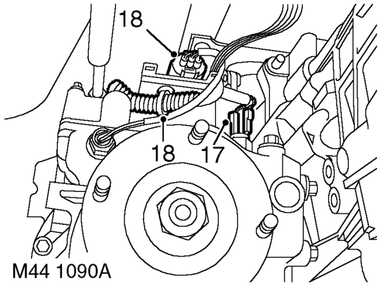 Remove retaining clip securing high/low ratio selector cable to transfer gearbox lever, re
