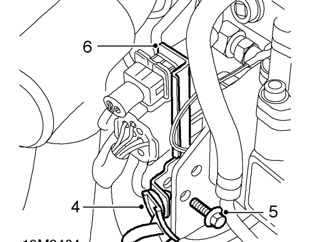 High pressure pipes - fuel injection – Loosen clip and remove outlet hose from intercooler.