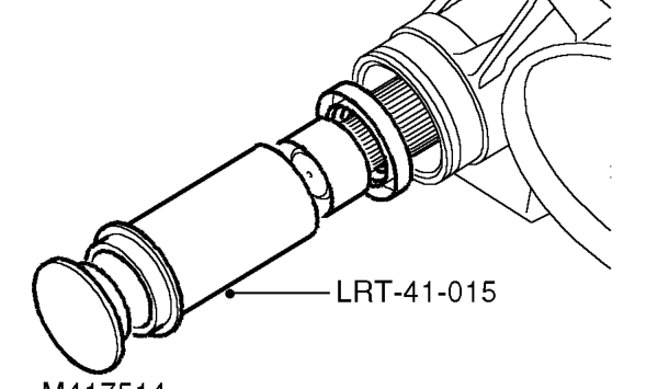 Fit end cover and tighten bolts to 30 Nm.