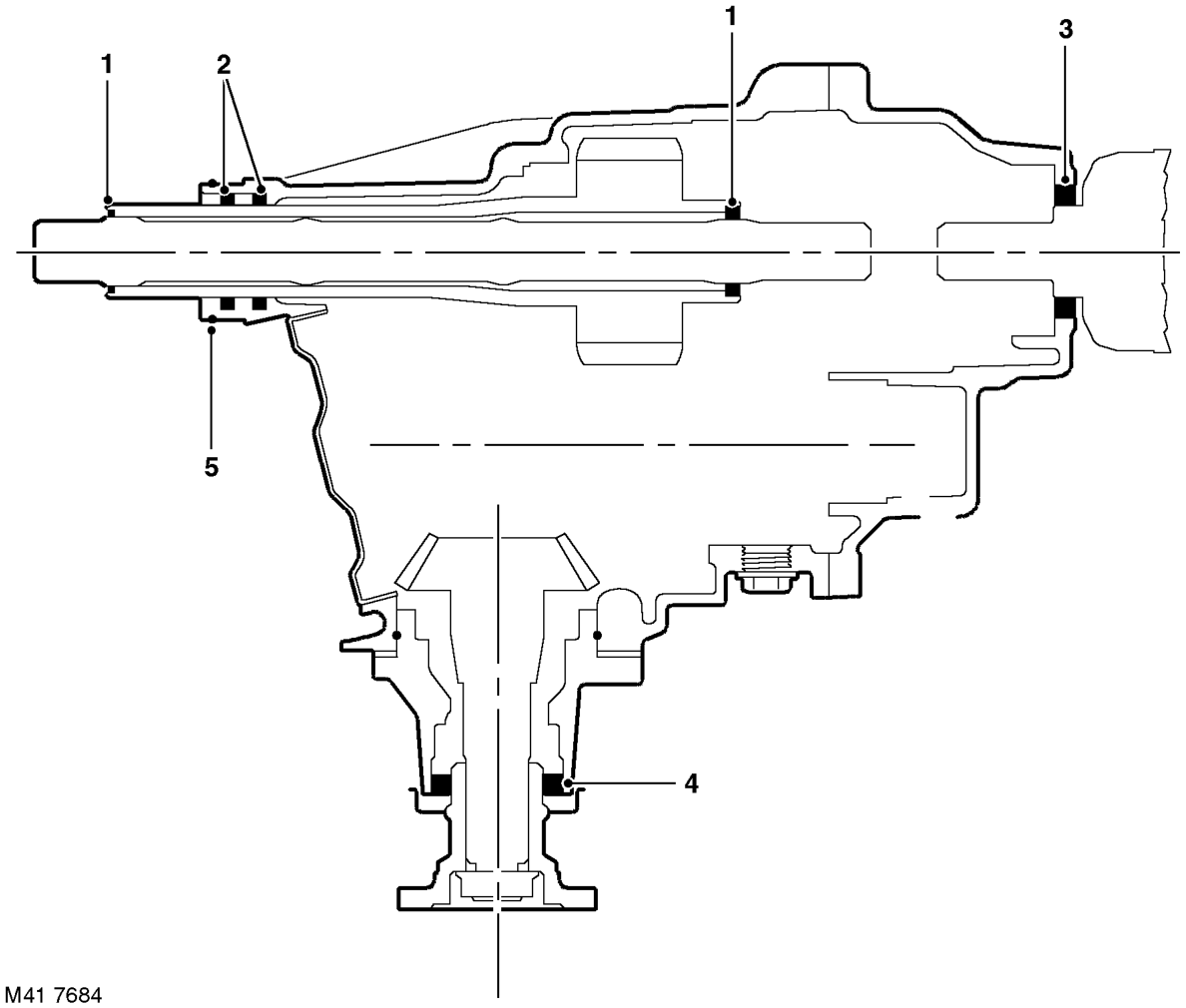 Oil seals – Drive is transmitted from the gearbox to the IRD primary shaft via the splined hub in the 