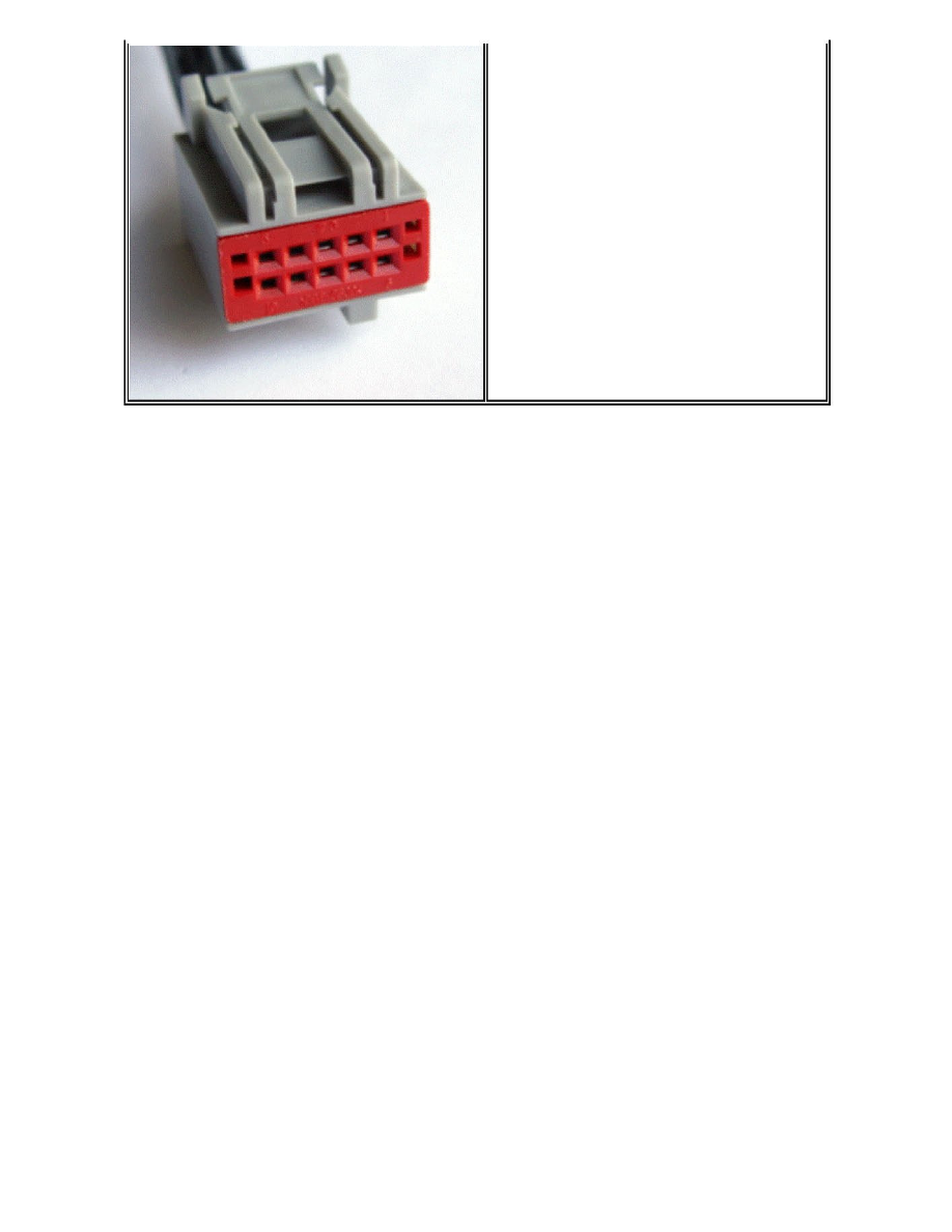 Lincoln Manuals > MKT AWD V63.5L Turbo (2010) > Accessories