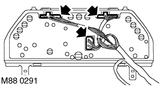 Instrument pack – Release instrument pack from fascia.