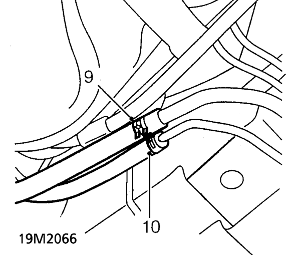 Fuel tank - ’l’ series – Loosen clip and disconnect filler hose from filler neck.