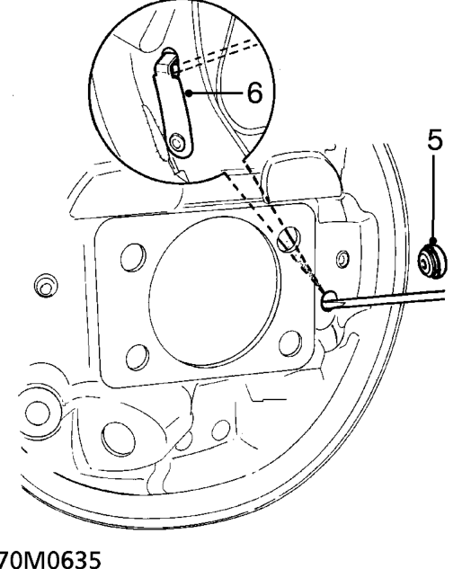 Rear brake drum – Screw 2 screws into drum, tightening equally to ease drum from hub.
