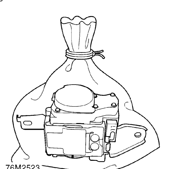 Disposal – Pull up pre-tensioner reel about 40 cm (’B’) and release the wire. The impact should trigg
