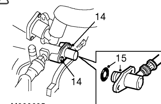 Release clip and disconnect fuel return hose from fuel return pipe.