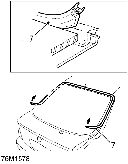 Rear screen – Remove moulding from rear screen.