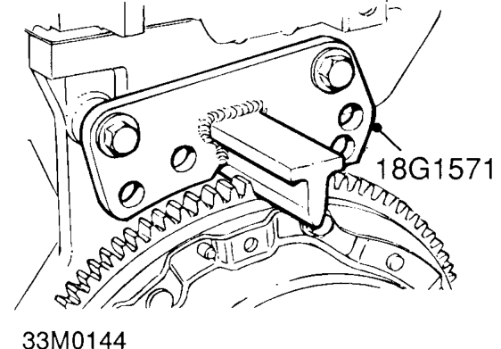 Clutch assembly and release bearing - ’k’ series – Renew pressure plate if clearances are outside service limit.