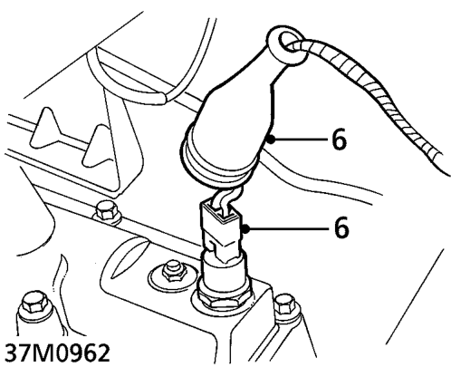 Gearbox assembly – Loosen clip on turbocharger outlet hose and remove hose.