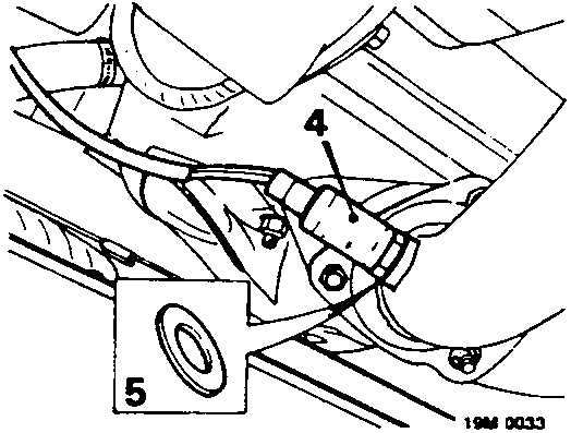 Diagram showing oxygen sensor in exhaust manifold with callout numbers 4 and 5 (sealing washer)