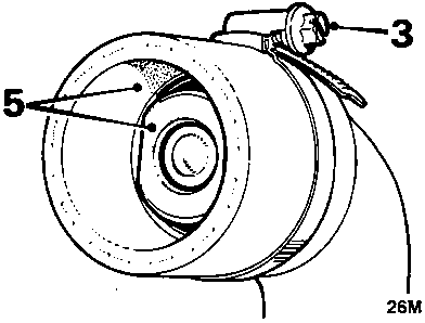 Diagram showing thermostat and top hose connection with callout numbers 3, 4, 5