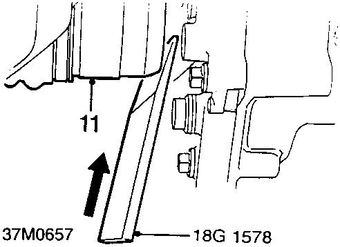Diagram showing release of drive shaft from gearbox using tool 18G 1578, callout 11
