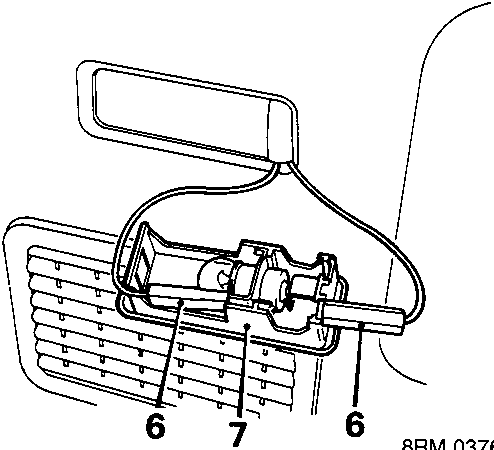 Diagram of the luggage compartment lamp assembly with callout numbers 6 and 7 showing connector locations.