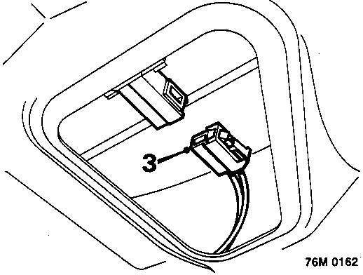 Diagram showing disconnecting multiplug from number plate lamp, with callout number 3