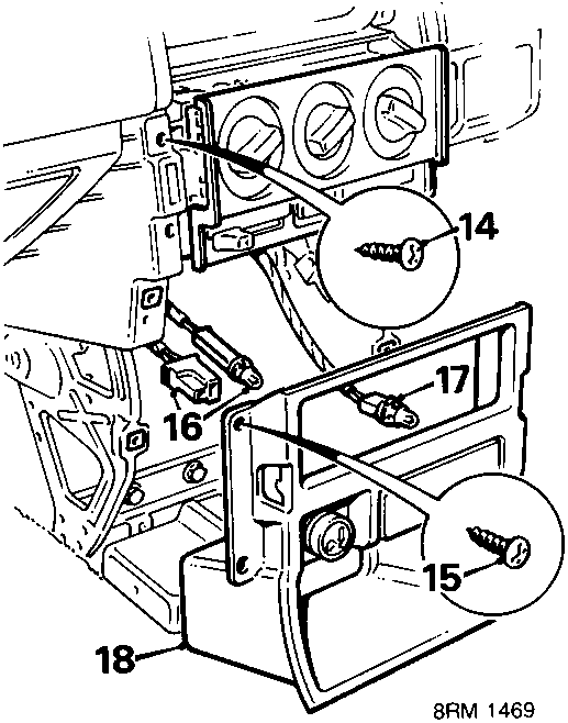 Diagram showing removal of heater control panel, radio box, and disconnection of associated multiplugs and lamps