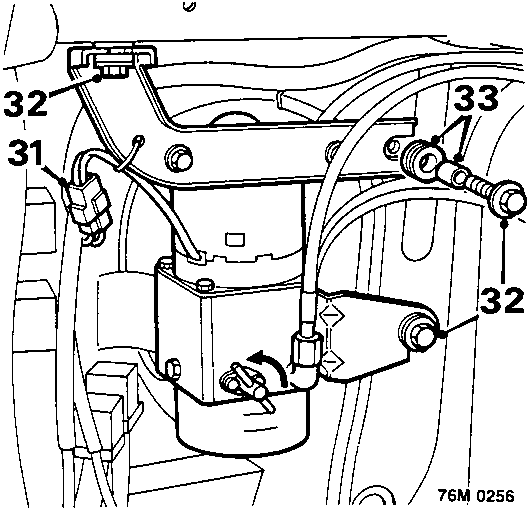 Diagram showing the hood motor pump assembly, with callout numbers 31 pointing to the multiplug, 32 pointing to fixing bolts, and 33 pointing to rubber bushes and steel inserts.