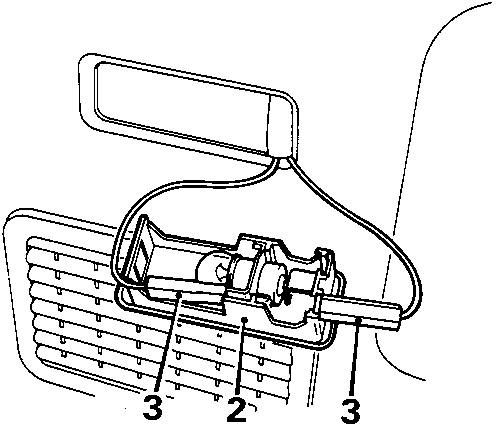 Diagram showing luggage compartment lamp assembly connected to side carpet with Lucar connectors (2, 3)
