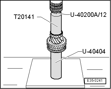 E35-0241