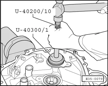 E35-0079