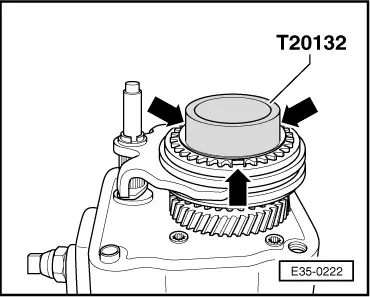 E35-0222