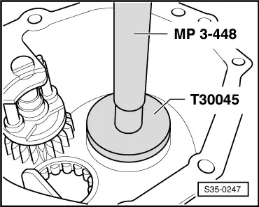 S35-0247