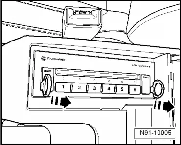 N91-10005